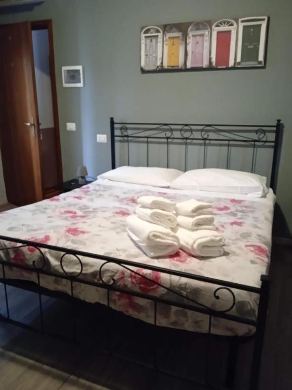 Hotel D 2 Non Accettiamo Franciesi Πάρμα Εξωτερικό φωτογραφία